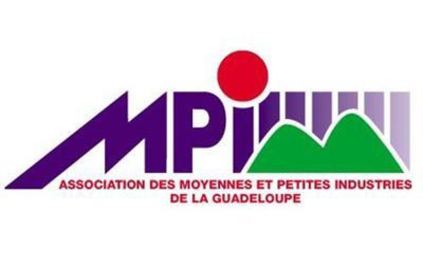 AOUT 2021: Signature d’une convention de partenariat avec les MPI (Moyennes et Petites Industries de la Guadeloupe)
