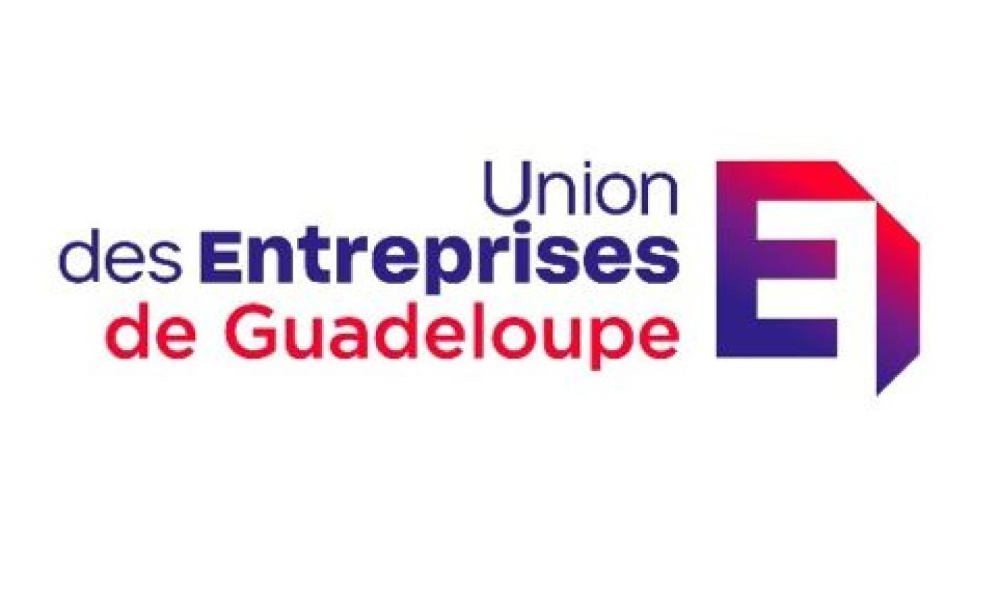 Signature d’une convention avec l’UDE MEDEF Guadeloupe-Lancement du passeport stage